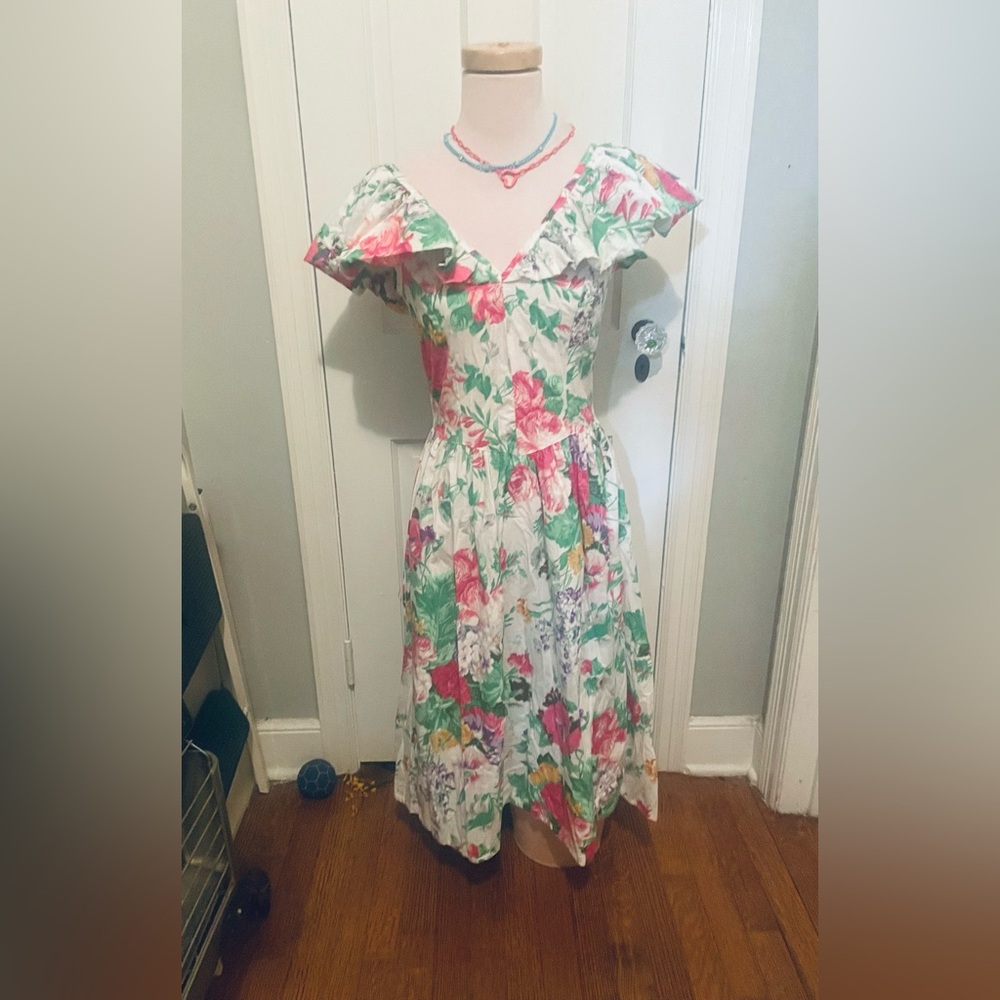 VTG 1980’s  Floral Midi Dress with Ruffle Neckline & Open Back
